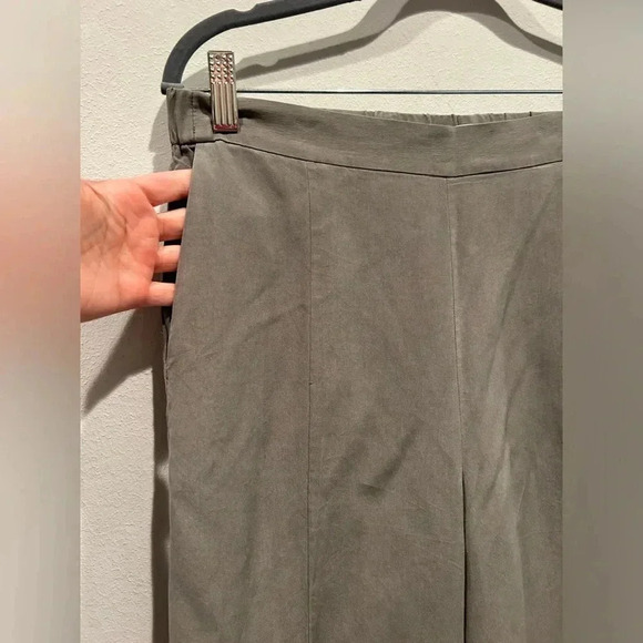 EQUIPMENT FEMME Silk Pants / Size Small / - Picture 2 of 11